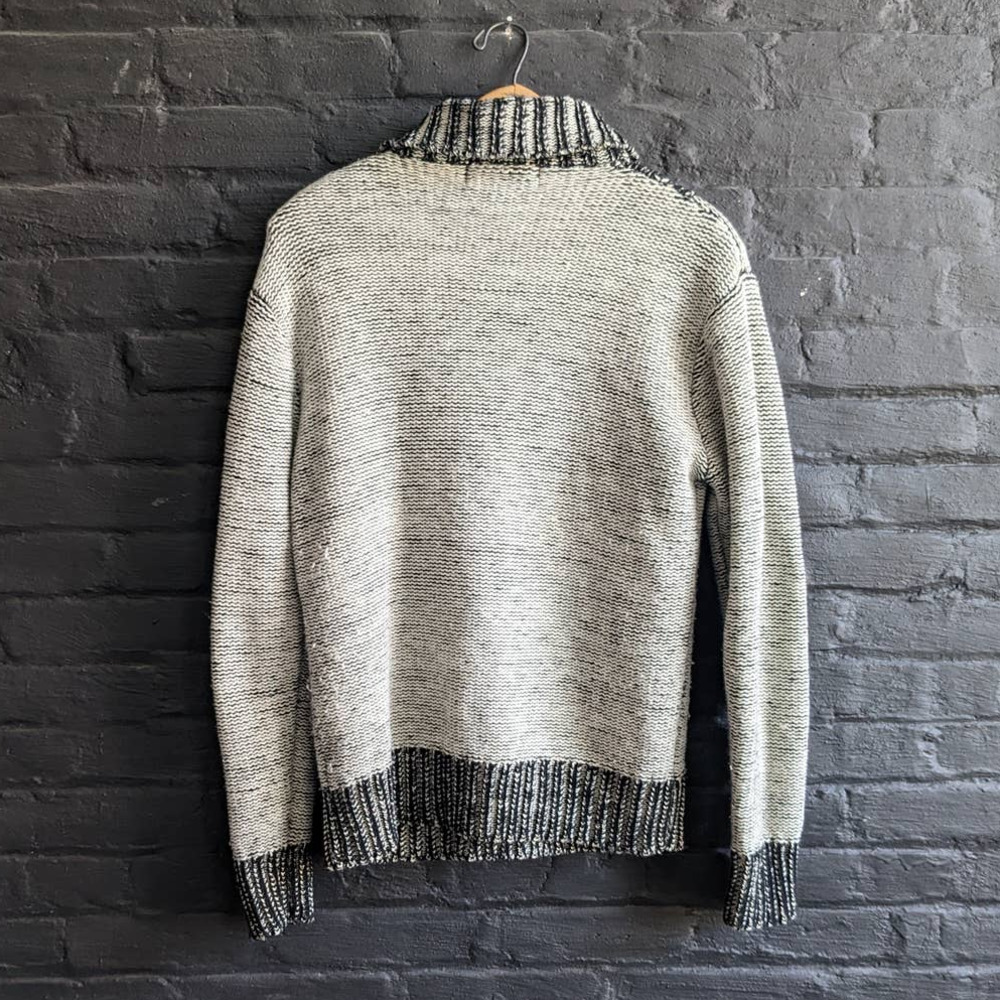 Vintage Wool Chic Cable Knit Black Grey Monotone Chunky Turtleneck Sweater - Picture 4 of 5